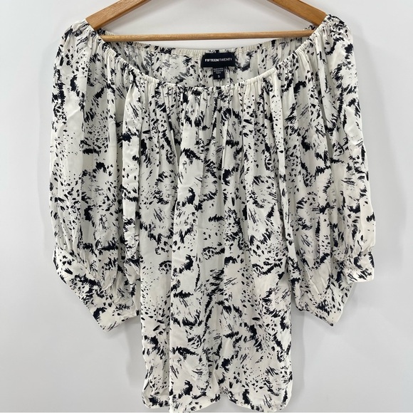 Fifteen Twenty Flowy Black White Print Oversized Off The Shoulder Blouse Size S - Picture 1 of 7